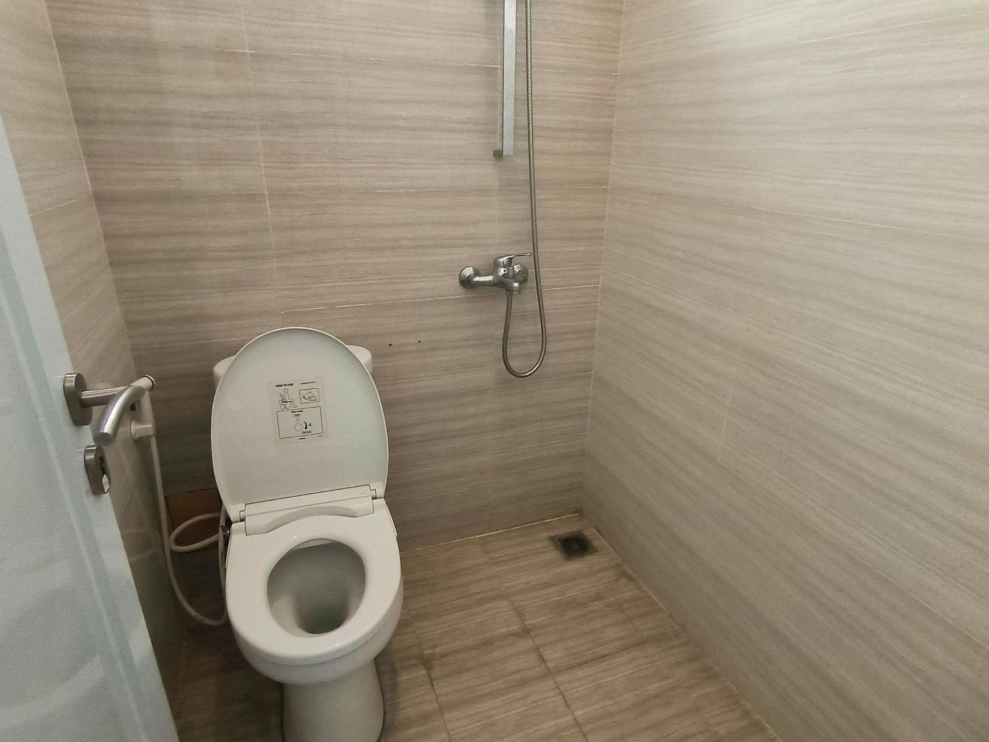 Pasadena House Syariah Hotel Semarang Bagian luar foto