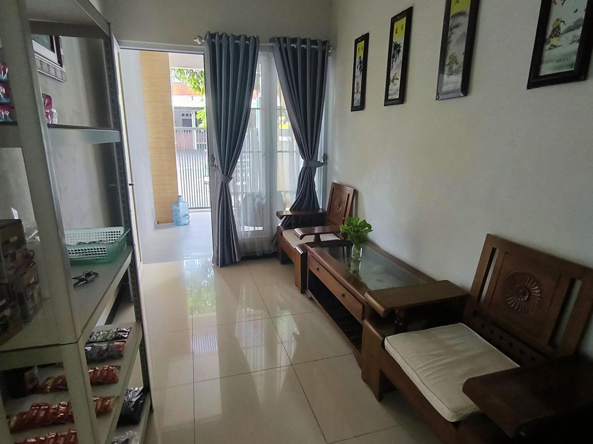 Pasadena House Syariah Hotel Semarang Bagian luar foto