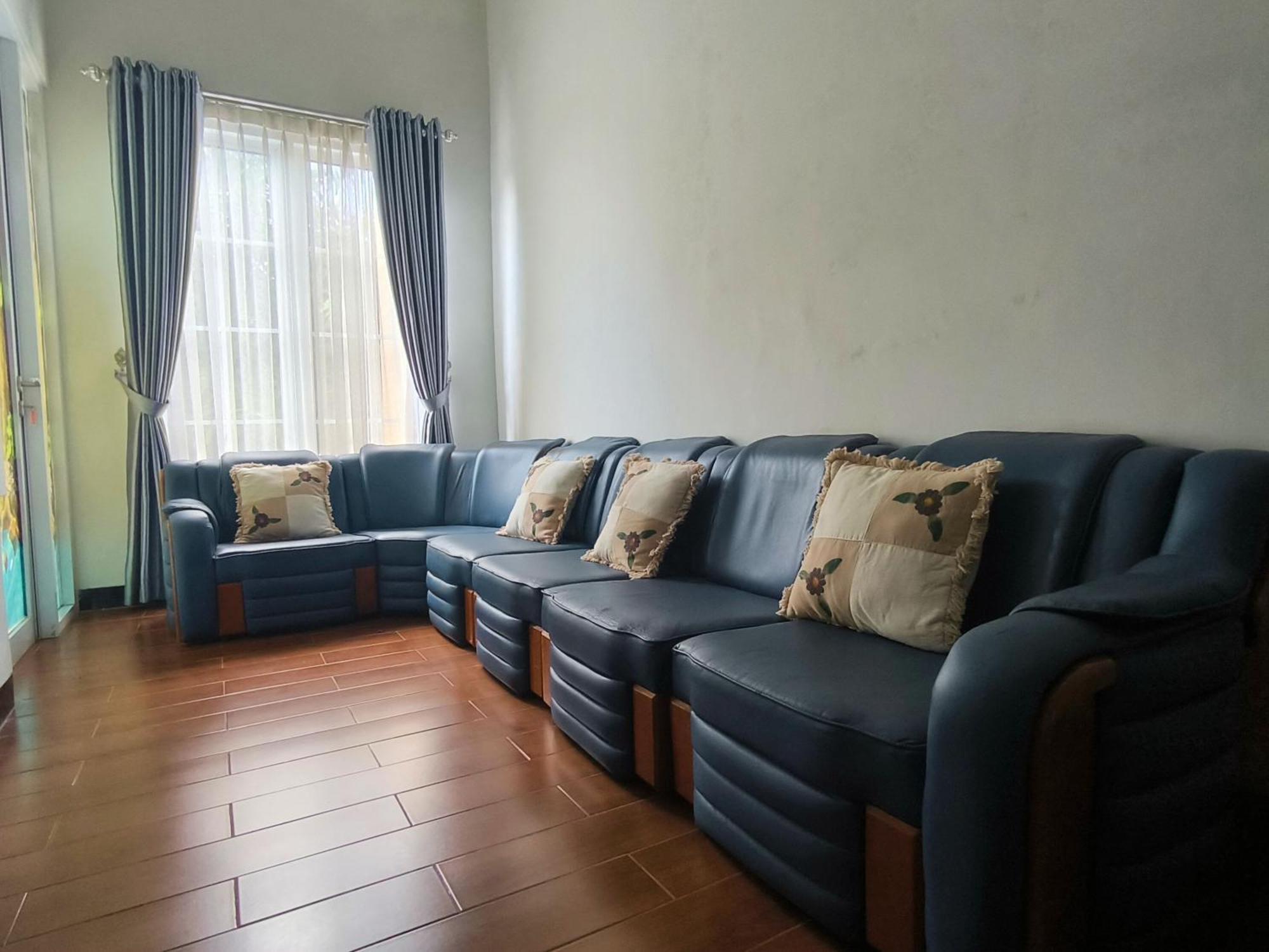Pasadena House Syariah Hotel Semarang Bagian luar foto